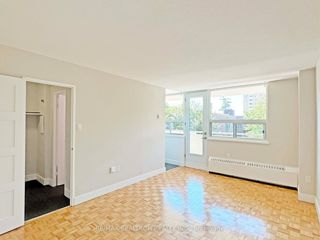301 - 1500 Bathurst St