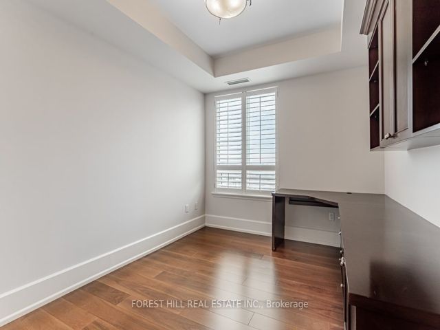 1604B - 660 Sheppard Ave E