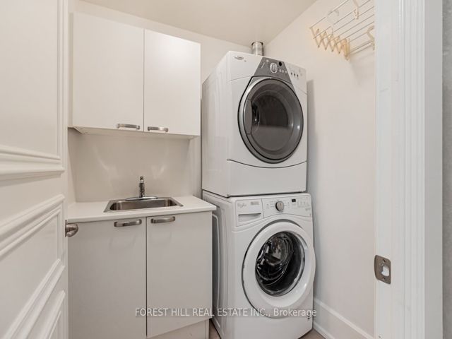 1604B - 660 Sheppard Ave E