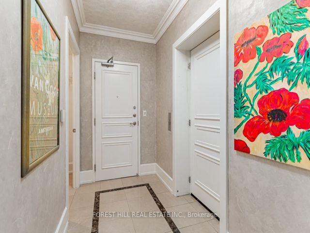 1604B - 660 Sheppard Ave E