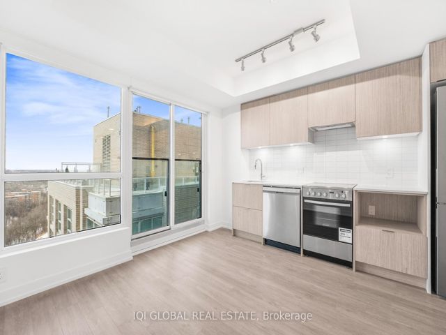 1409 - 395 Bloor St E