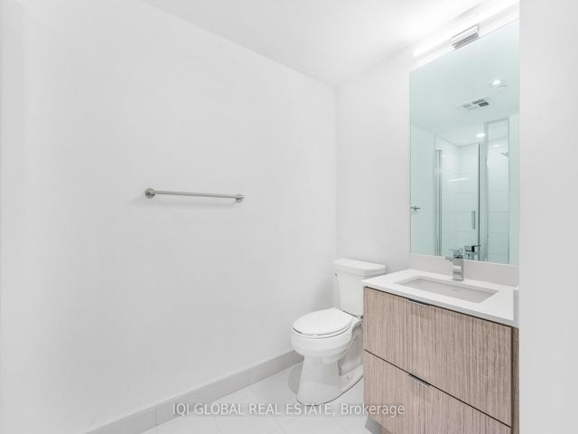 1409 - 395 Bloor St E