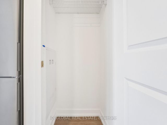 1409 - 395 Bloor St E