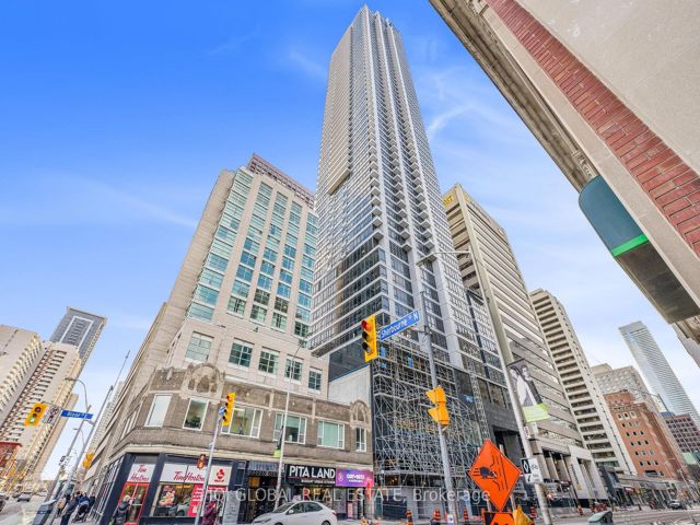 1409 - 395 Bloor St E