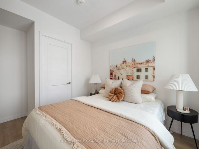 2419 - 50 Dunfield Ave