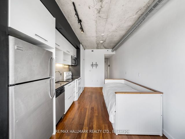 917 - 51 Trolley Cres