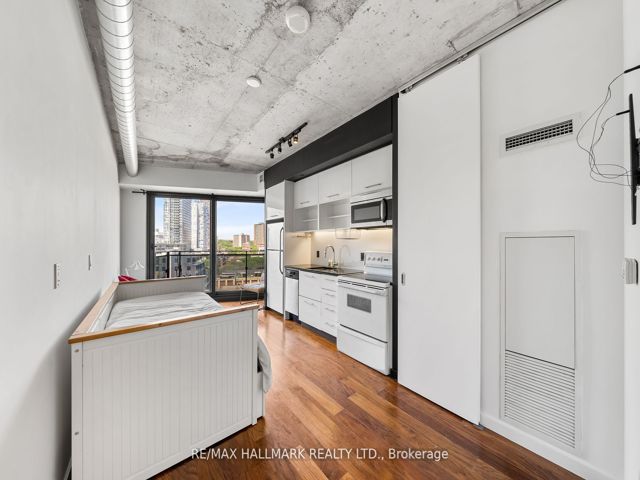 917 - 51 Trolley Cres