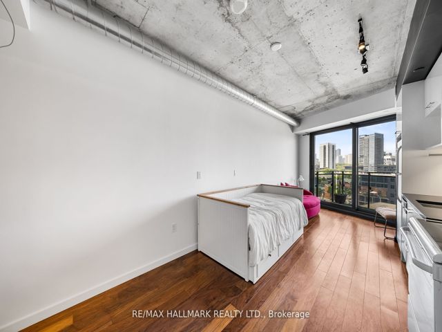 917 - 51 Trolley Cres