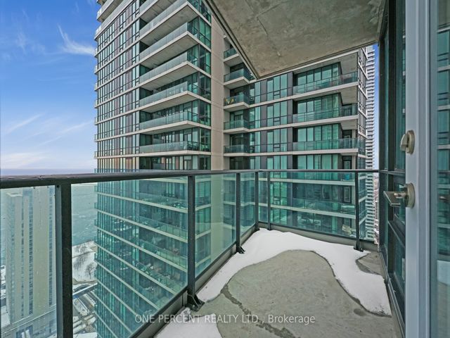 4010 - 16 Harbour St