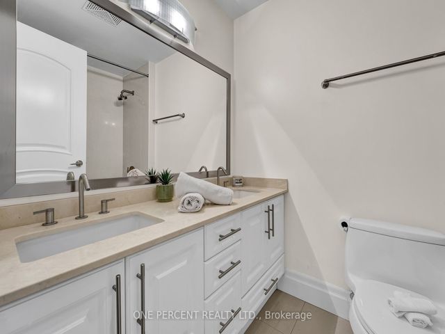 4010 - 16 Harbour St