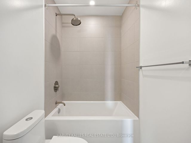2105 - 55 Mercer St