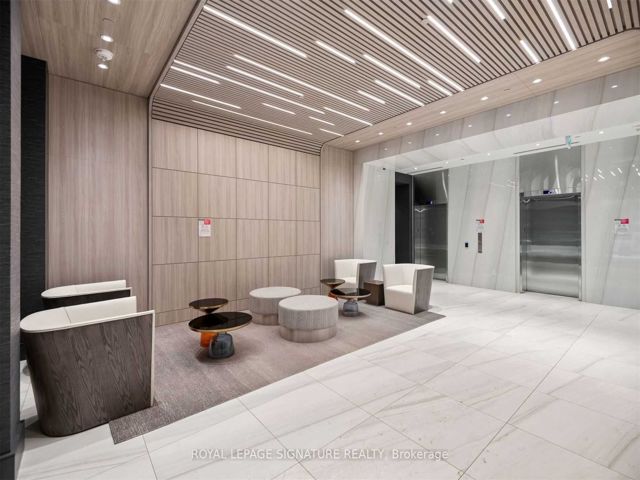2616 - 75 Canterbury Pl