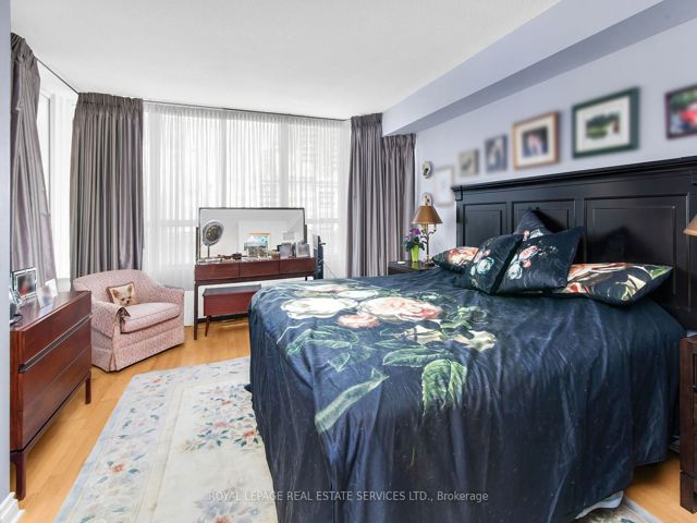 609 - 130 Carlton St