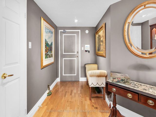 609 - 130 Carlton St