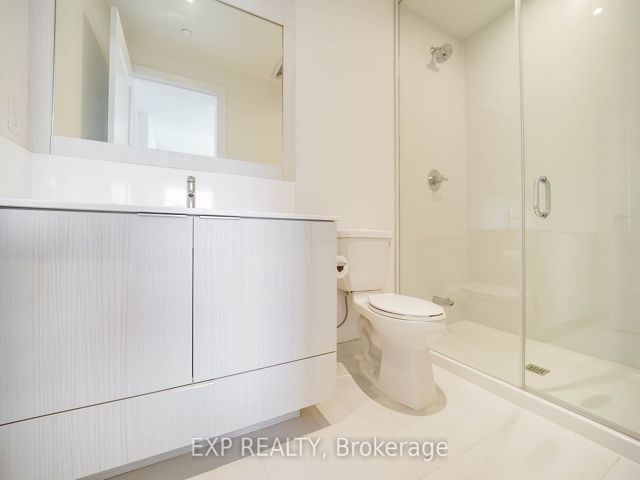 740 - 25 Adra Grado Way