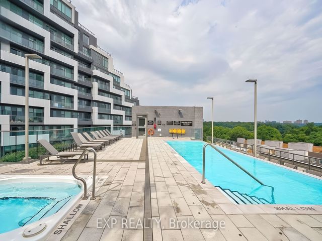 740 - 25 Adra Grado Way