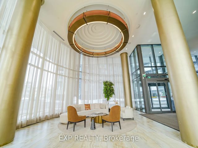 740 - 25 Adra Grado Way