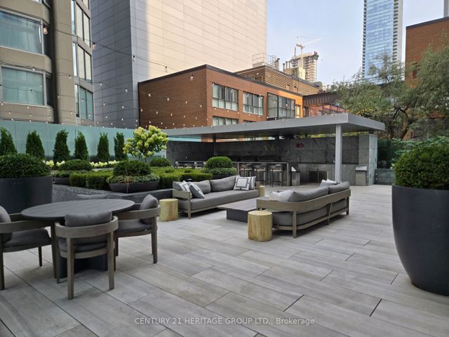 411 - 188 Cumberland St