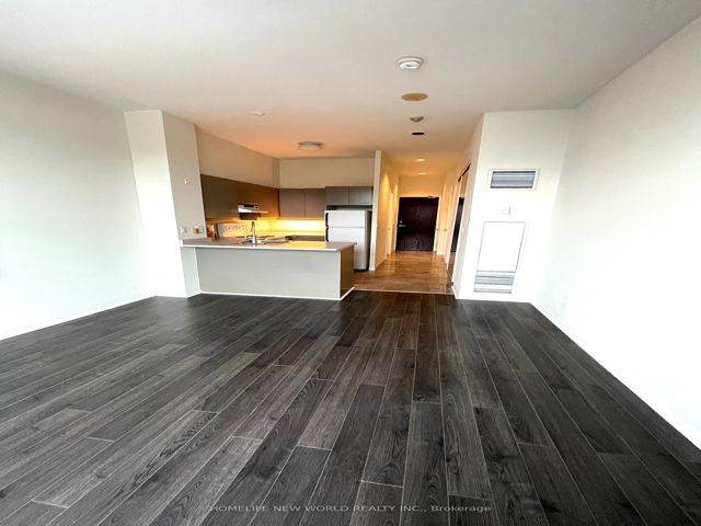 2202 - 7 King St E