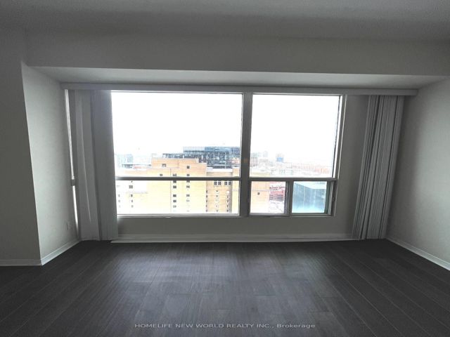 2202 - 7 King St E