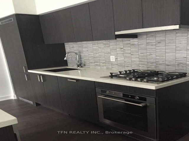 225 - 501 St Clair Ave W