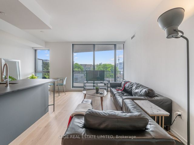 404 - 41 Dovercourt Rd