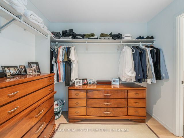 404 - 41 Dovercourt Rd
