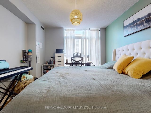 617 - 5418 Yonge St