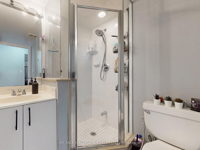 617 - 5418 Yonge St