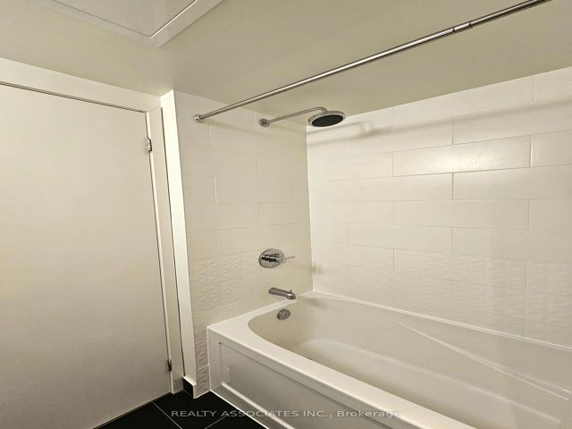 1603 - 2 Sonic Way