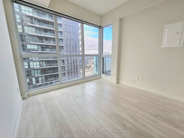 1603 - 2 Sonic Way