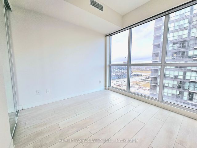 1603 - 2 Sonic Way