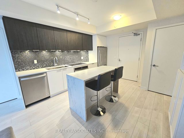 1603 - 2 Sonic Way