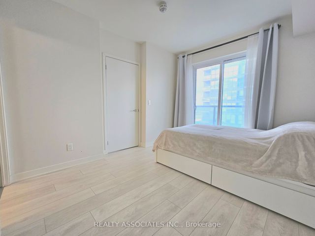 1603 - 2 Sonic Way
