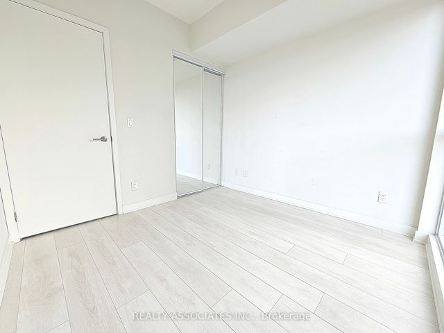1603 - 2 Sonic Way