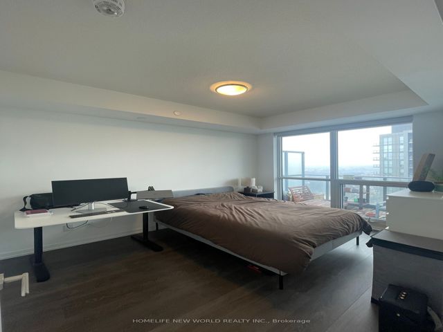 1001 - 32 Forest Manor Rd