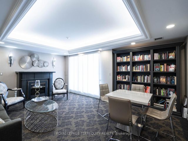 201 - 1801 Bayview Ave