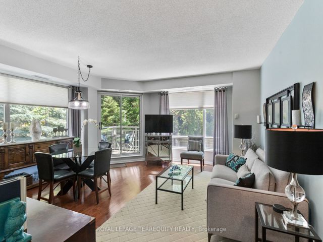 201 - 1801 Bayview Ave