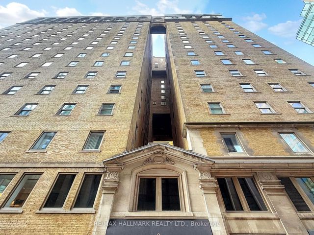 347 - 22 Leader Lane