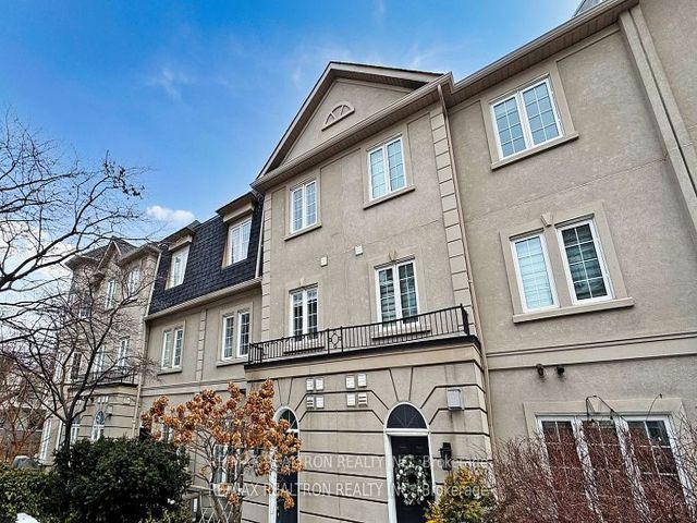 303 - 11 Everson Dr