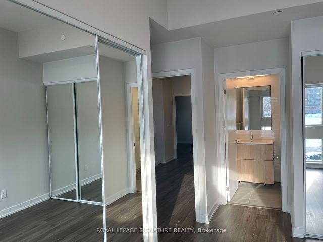 102 - 25 Nicholas Ave