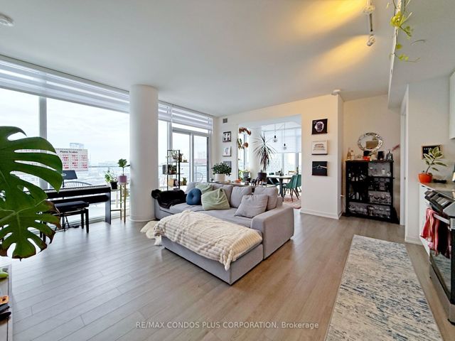 1102 - 50 Power St