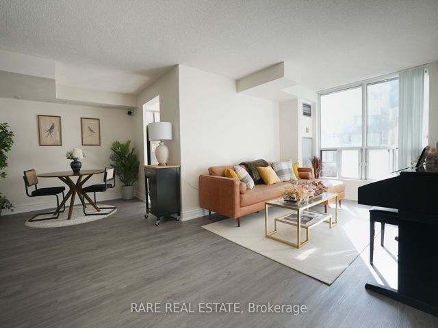 203 - 24 Wellesley St SW