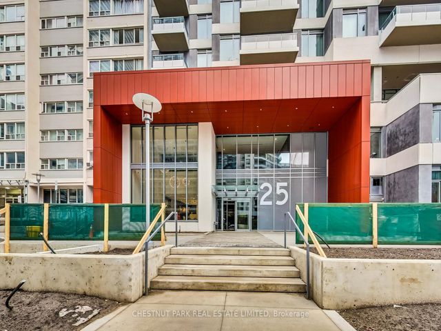 1601 - 25 Holly St