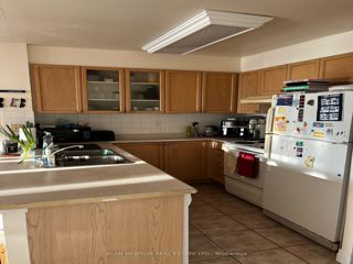 1517 - 188 Doris Ave