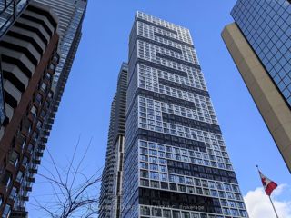 5215 - 181 Dundas St E
