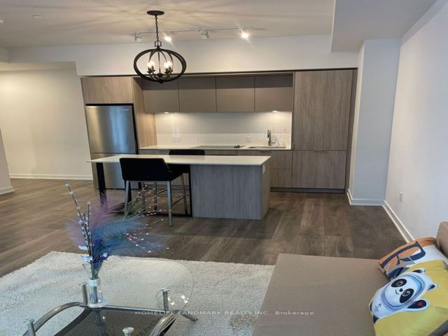 318 - 35 Tubman Ave
