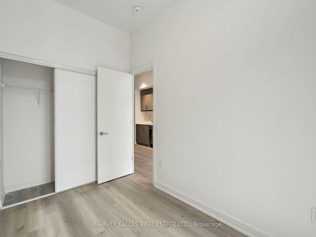 616 - 9 Tecumseth St