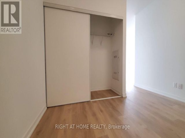 2407 - 38 Forest Manor Rd