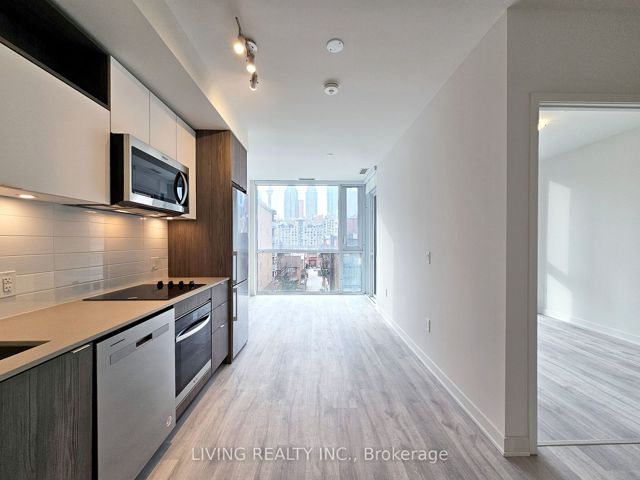 424 - 135 Lower Sherbourne St